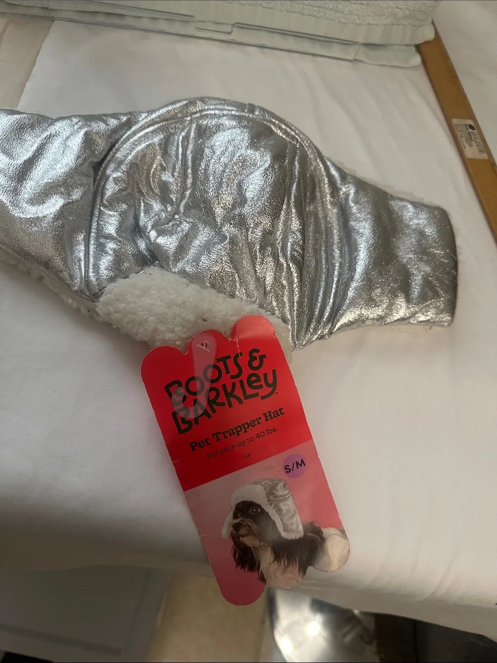 Silver Faux-Sherpa Pet Trapper Hat NWT by Boots & Barkley fits up to 40 lbs
